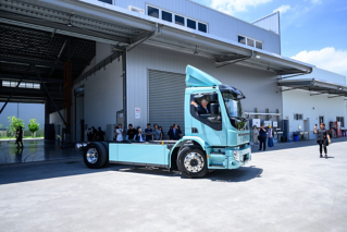 WRC CEO, WRCP Chairman Mr. Peter T. Halpin is invited to test ride the Volvo FE Electric Truck.