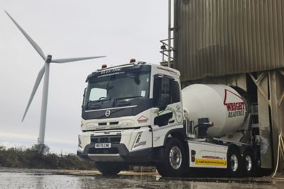 Wright Readymix has acquired a Volvo FMX Electric 8x4 Tridem concrete mixer, replacing an equivalent diesel model in its fleet