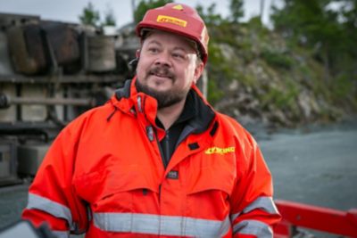 Fronten av Volvo tungberger