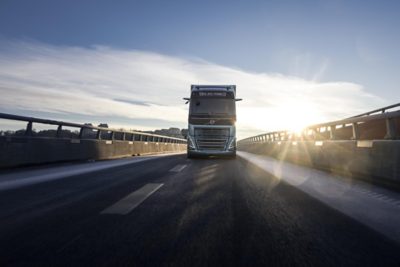 Vraag vrijblijvend een nieuwe Volvo FH-demo aan.