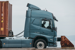 Volvo Trucks gewinnt Red Dot Award für das Design des neuen Volvo FM