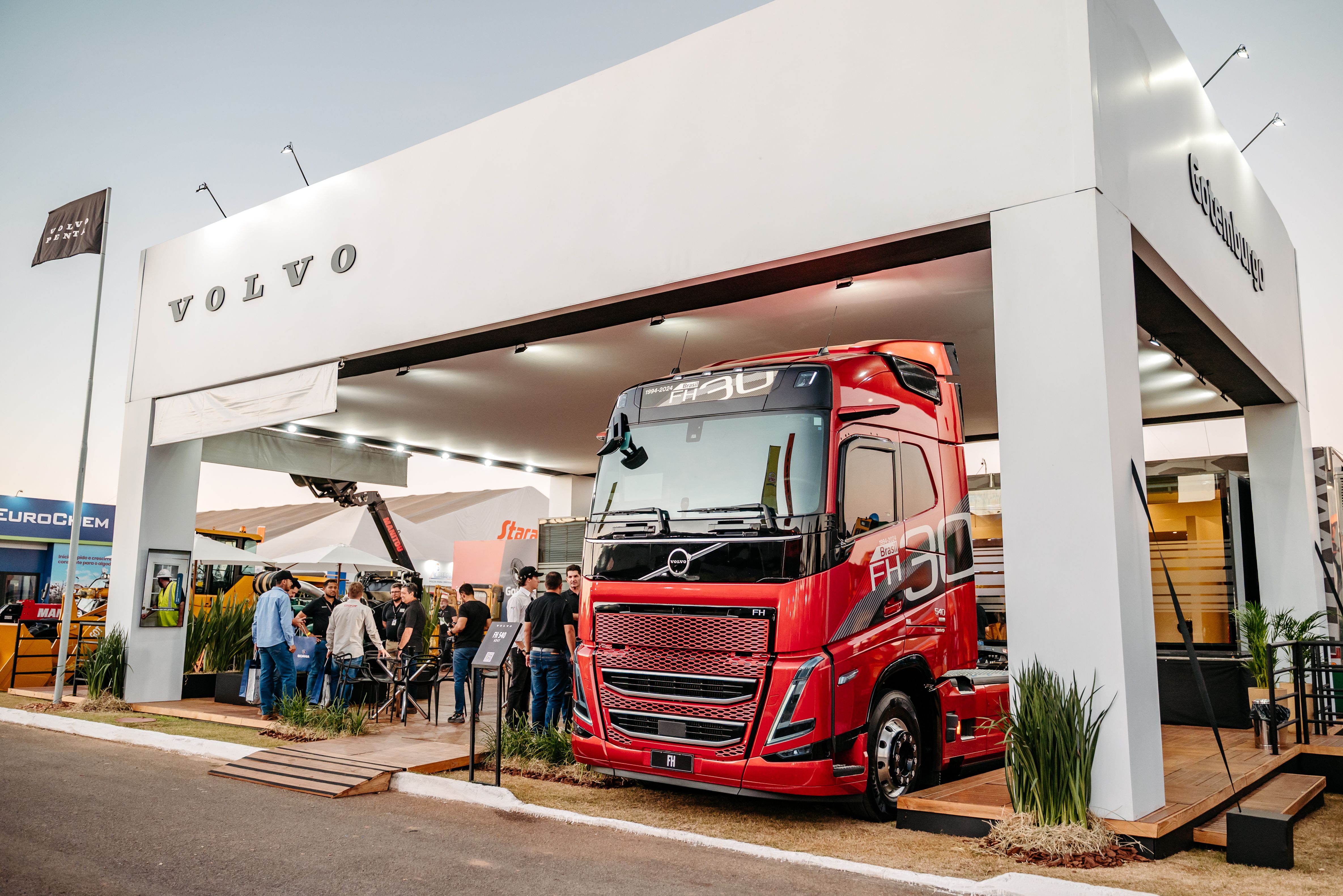 Volvo participa da Bahia Farm Show 2026, com soluções em transporte, máquinas e pós-venda para o agronegócio