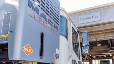 Mack Trucks dealer Ballard Truck Center in Tewksbury, Massachusetts, is now a Certified Electric Vehicle (EV) Dealer and is equipped to service and support the Mack LR Electric, Mack’s first fully electric Class 8 refuse truck. Ballard Truck Center is Mack’s first dealership to be EV-certified in New England. 