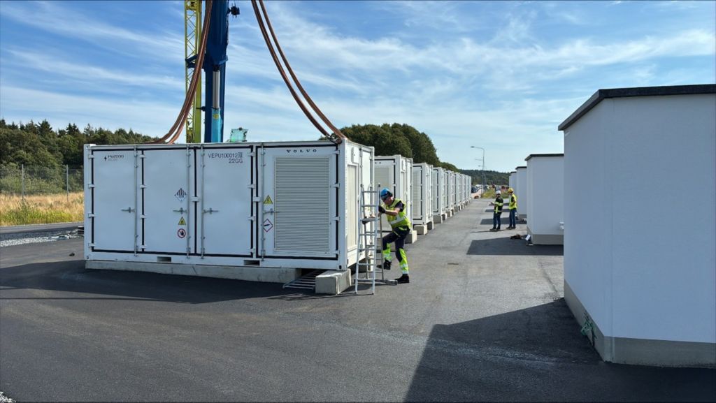 Tuve truck plant