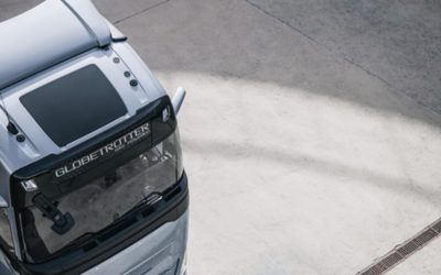 „Volvo FH“ su stoglangiu vaizdas iš viršaus