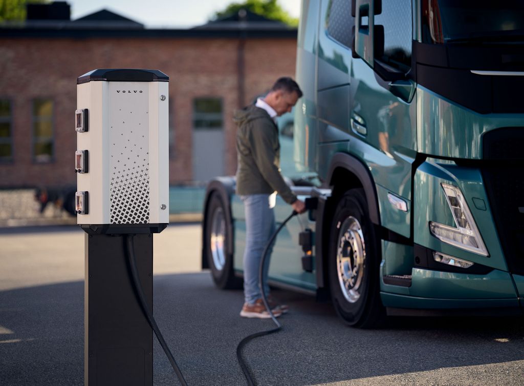 Volvo Lastvagnars nya tjänst - Charging Management