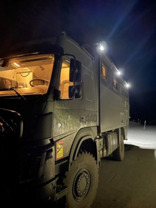 De wereld over in een Volvo FMX 4x4-expeditietruck