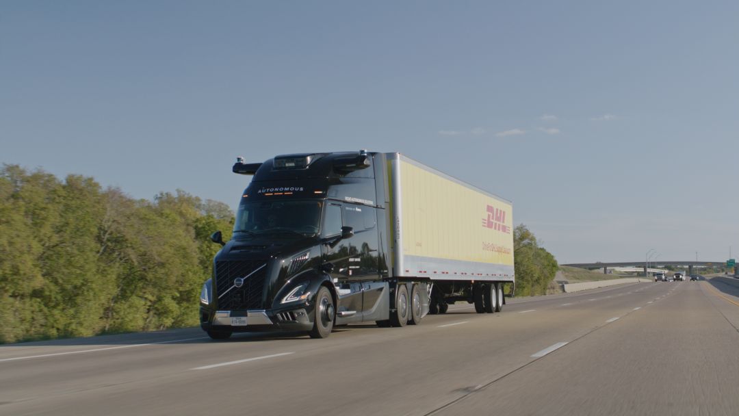 Volvo Begins Autonomous Operations for DHL Supply Chain in Texas