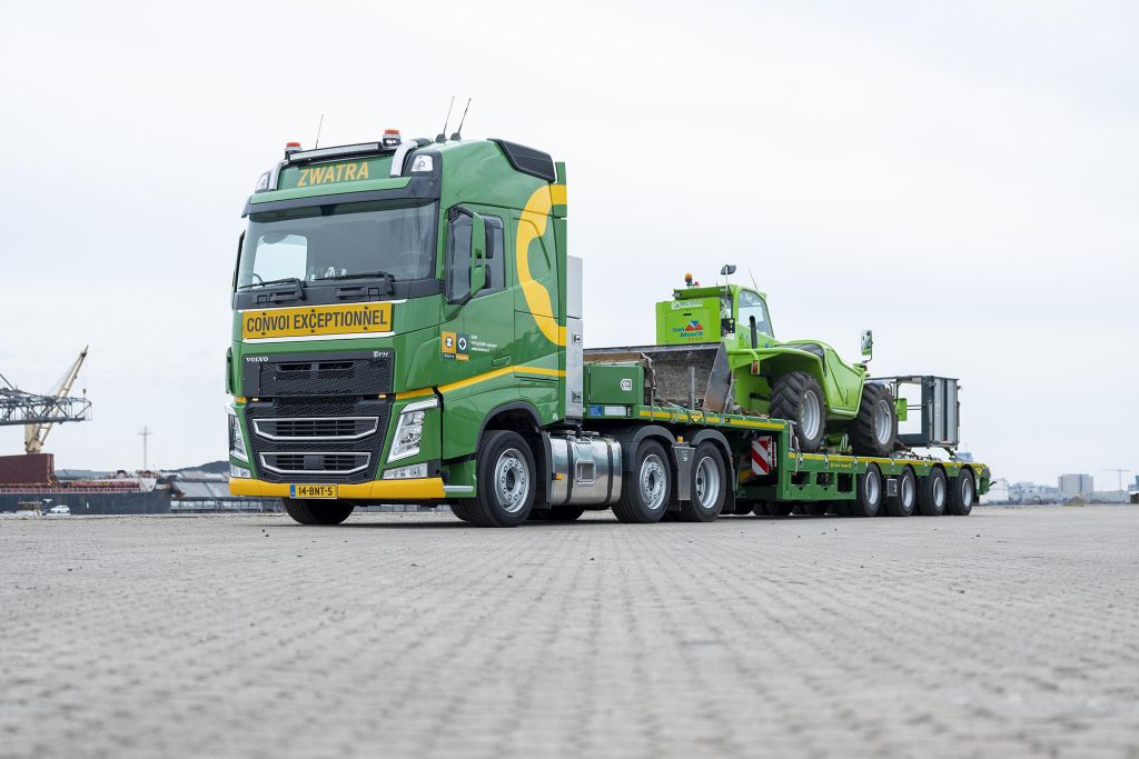 Drie Volvo FH-trekkers voor Zwatra Transport