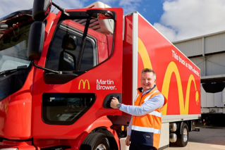 Electric refrigerated truck