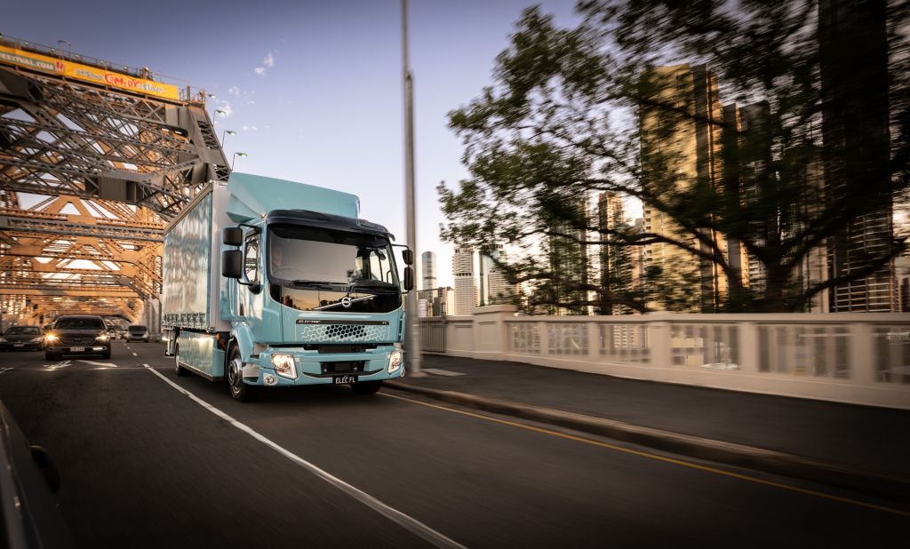 Volvo receives record order for electric trucks in Australia