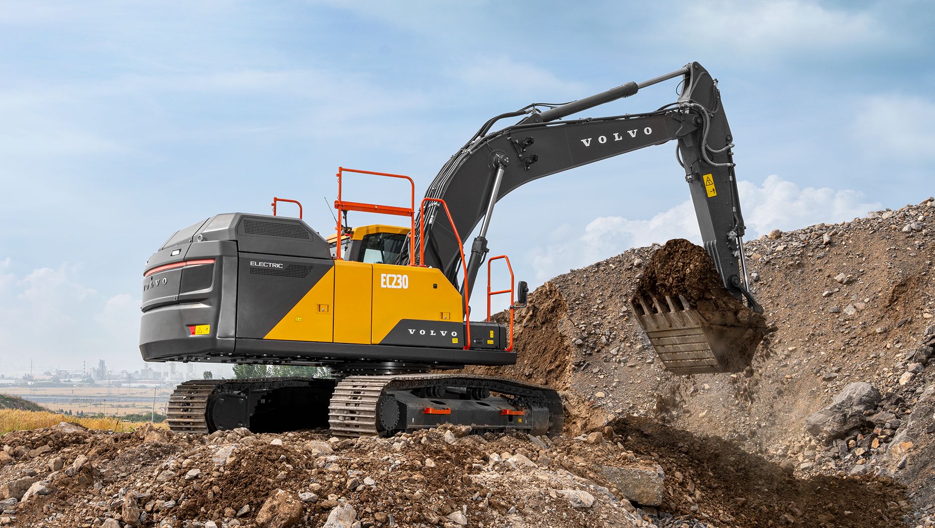 VolvoCE_EC230F Electric 1860x1050