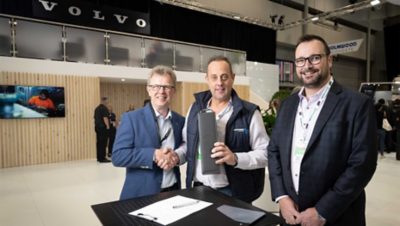 Volvo Trucks Australia sold the first heavy-duty FH Electric truck to customer Followmont Transport