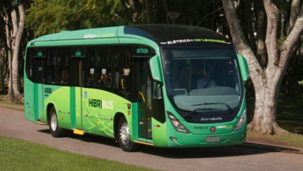 Fortaleza testa ônibus articulado e híbrido da Volvo | Mobilidade Volvo