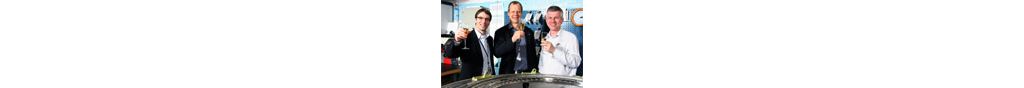 Joakim Andersson, Stefan Oscarsson and Tony Karlsson celebrate the certification of the GEnx engine   