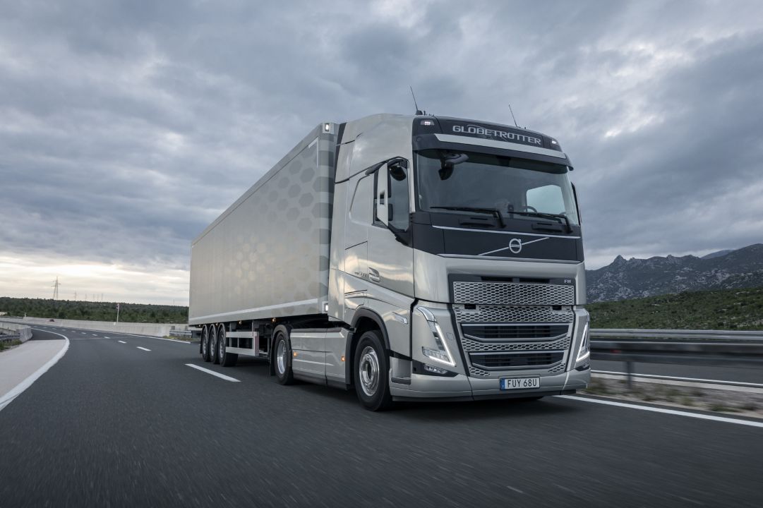 The logistics company Girteka purchases 2,000 Volvo trucks