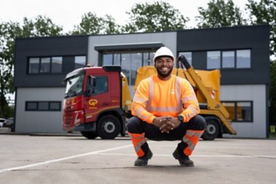 Chauffeur GP Groot voor Volvo FM-portaaltruck