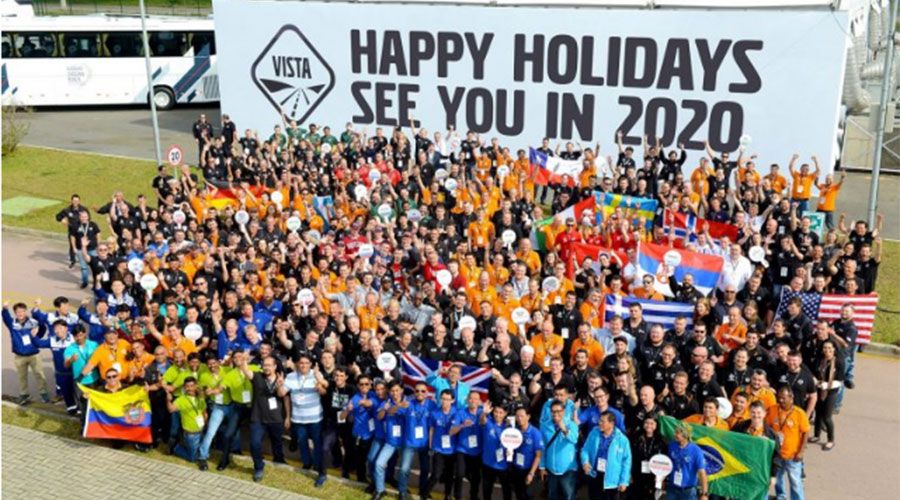 Happy Holidays and Roll On 2020 Vista