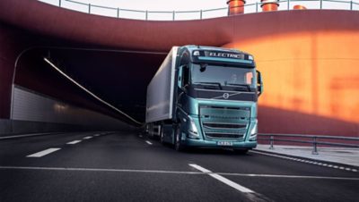 Volvo FH Electric on the road