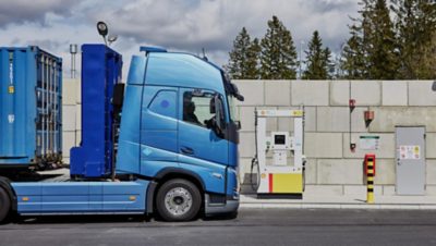 Electric truck charging at fast charger