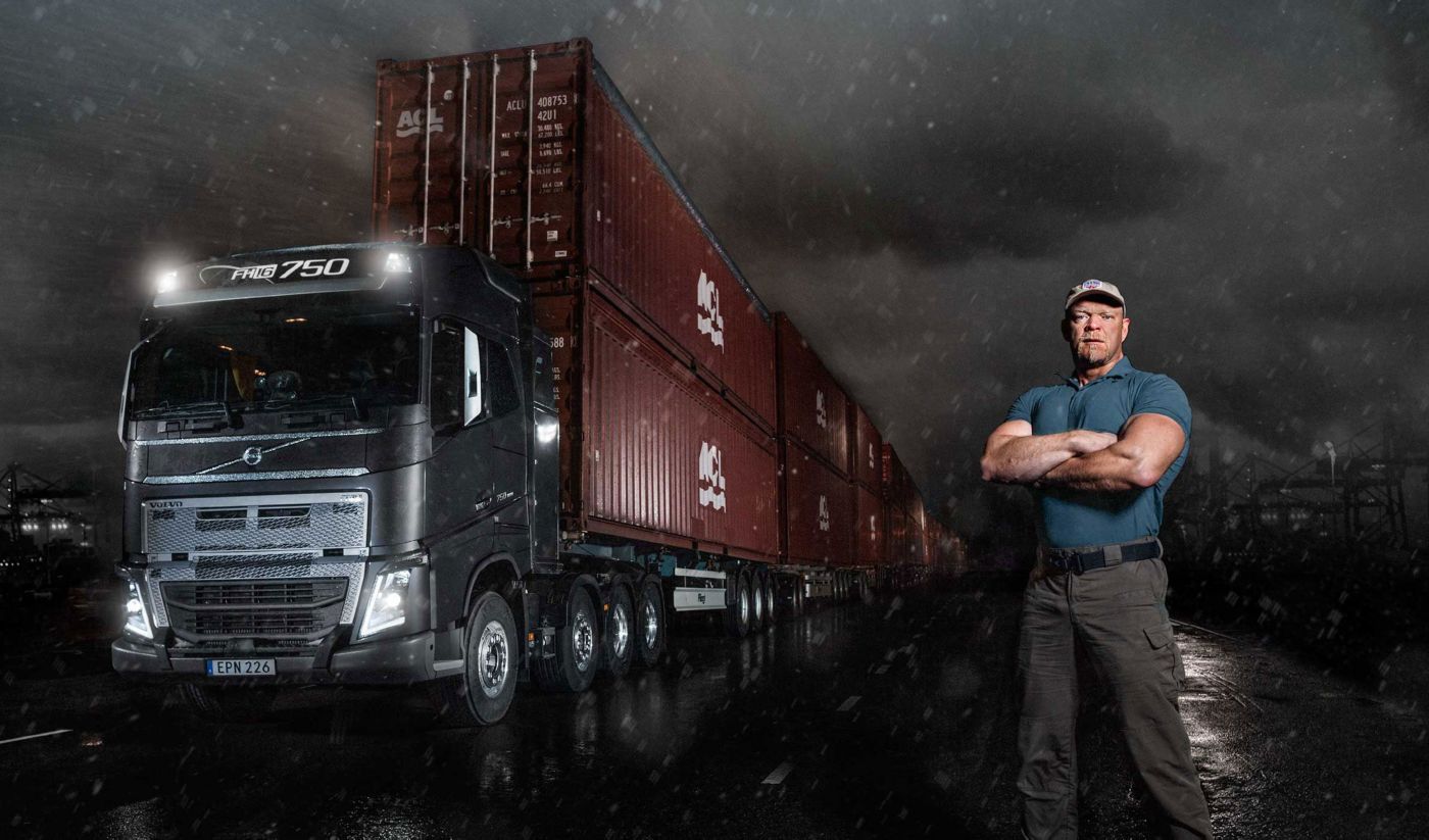 Volvo I-Shift with Crawler Gears 750 tonnes power test | Volvo Trucks