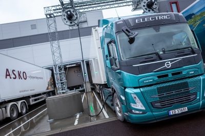 Volvo electric truck charging