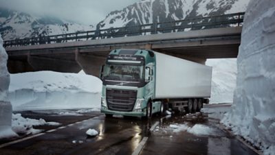 Volvo FH insurance icy road
