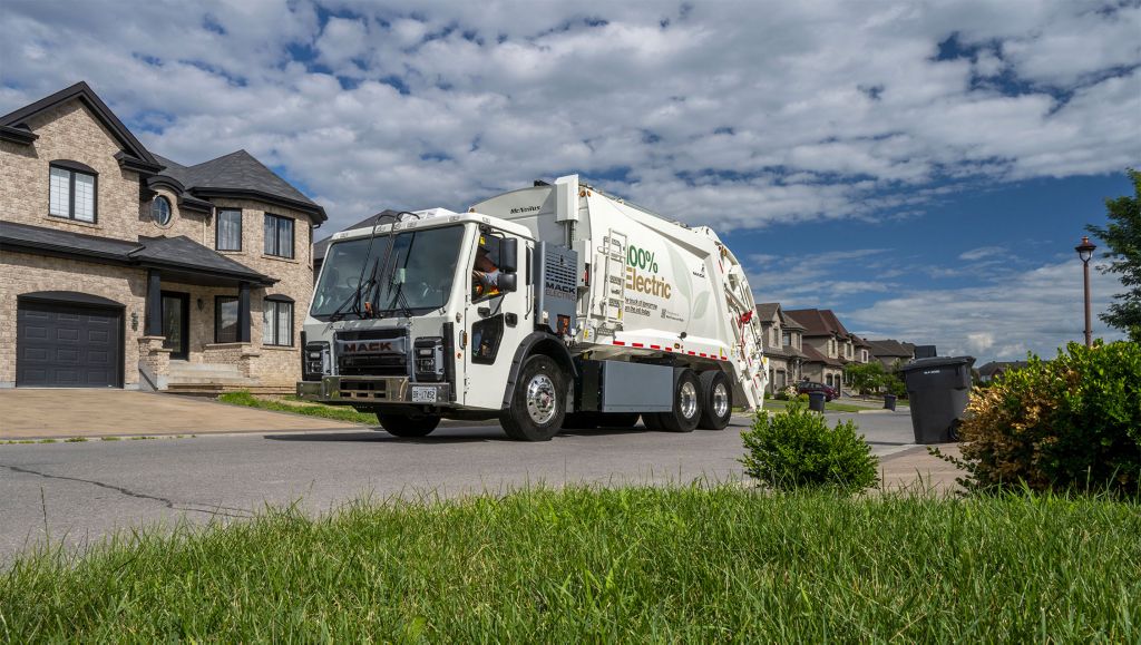 Mack Trucks EV Certifies Bergey’s Truck Center  in Trenton, New Jersey