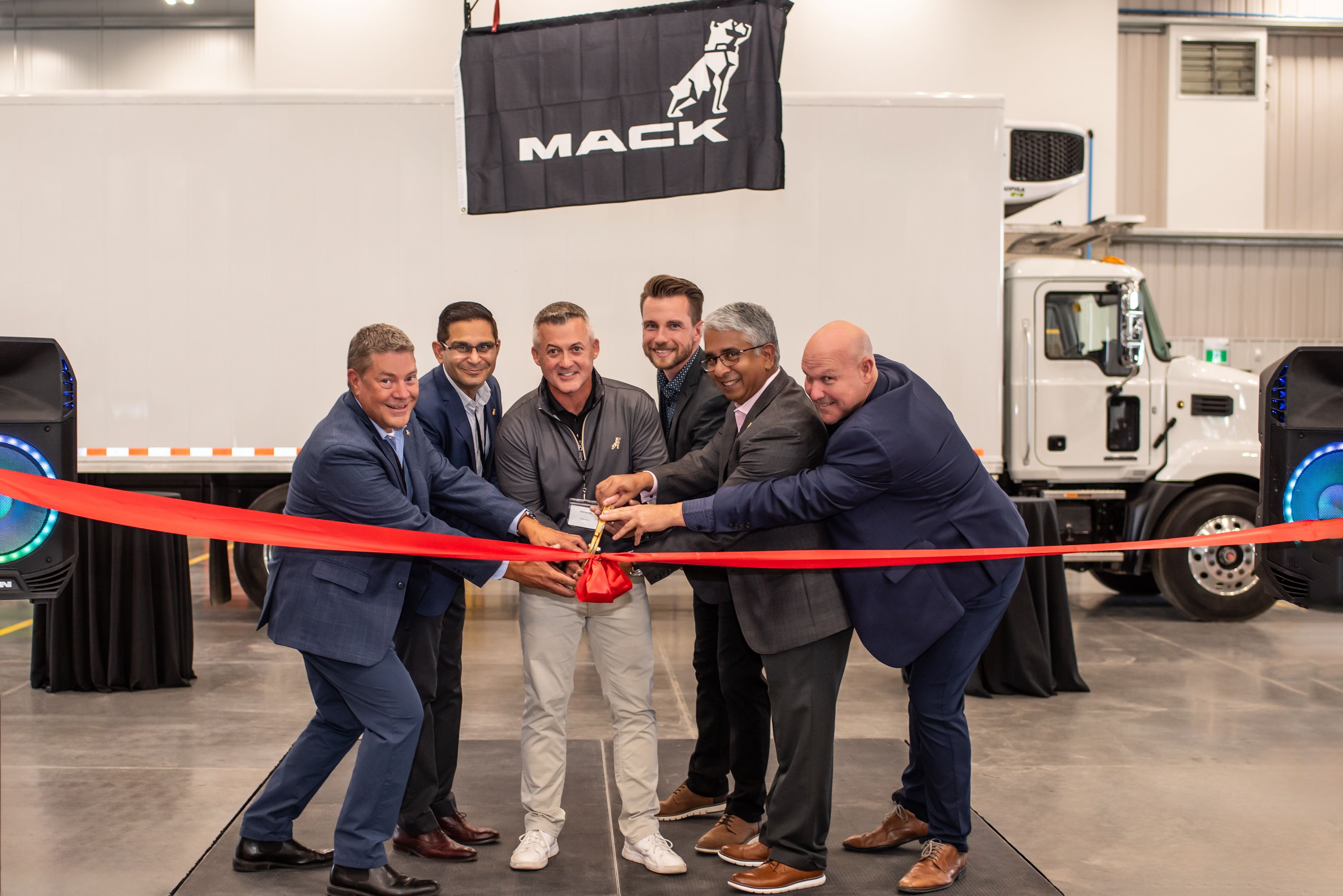 mack truck