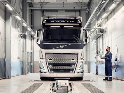 Top 8 Preventive Maintenance Tips To Avoid Truck Breakdowns | Volvo Trucks