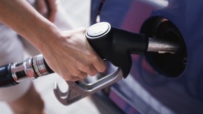 Volvo trucks managing fuel advice filling gas