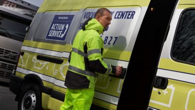 Volvo trucks managing vas service man