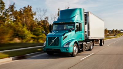 Volvo Trucks North America and Volvo Financial Services are collaborating on Volvo on Demand, a joint project to accelerate battery-electric vehicle adoption and redefine the Truck-as-a-Service (TaaS) business model using 25 Class 8 Volvo VNR Electric trucks.