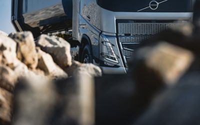 Volvo FH 헤드라이트의 최고점