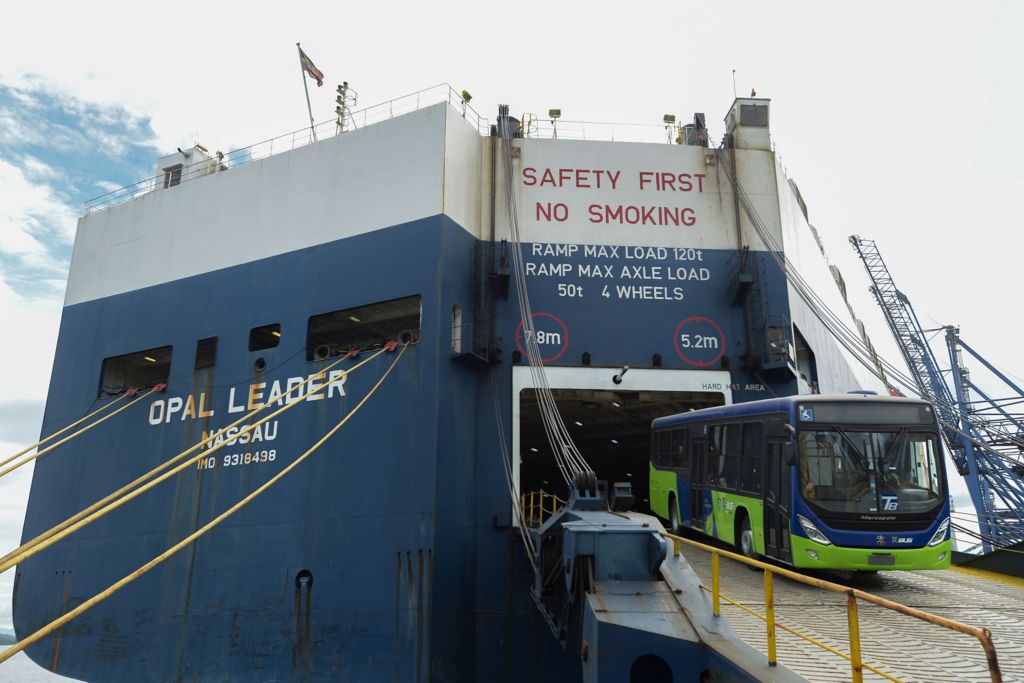 Volvo exporta novos ônibus para BRT da Guatemala | Volvo Group