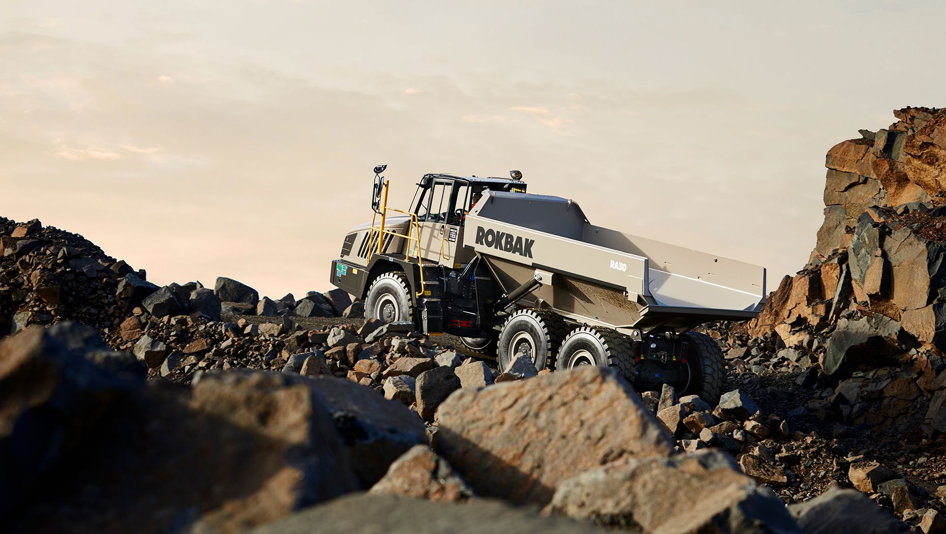Rokbak RA30 Quarry 1860x1050
