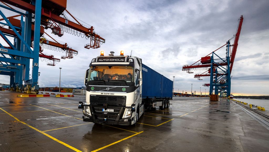 Volvo FH Truck in the port of Gothenburg 