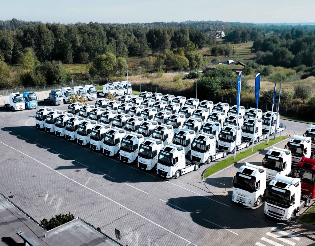 SIS Trans odbiera ostatnie 50 pojazdów z zamówionych 150 Volvo FH
