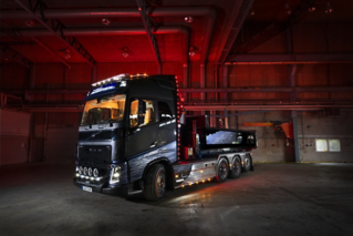 2019-05-27  Lundby, Göteborg. Vid gamla räkfabriken. Nigel Atterbury är chefsdesigner för Volvo Trucks nya Swedish Metal lastbil.  ©Photo by SÖREN HÅKANLIND / COPYRIGHT