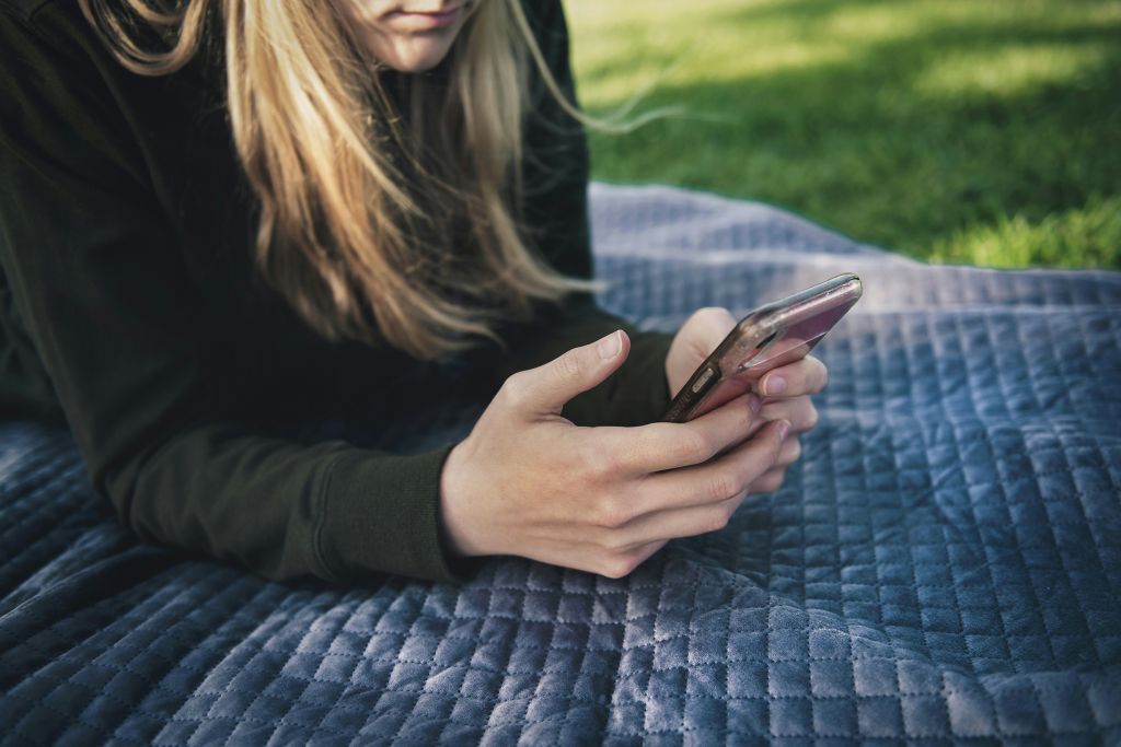 Child with phone