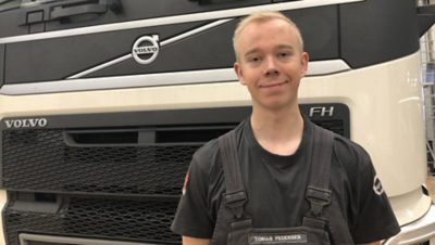 Tobias Maarup Pedersen hos Volvo Truck Center Taastrup