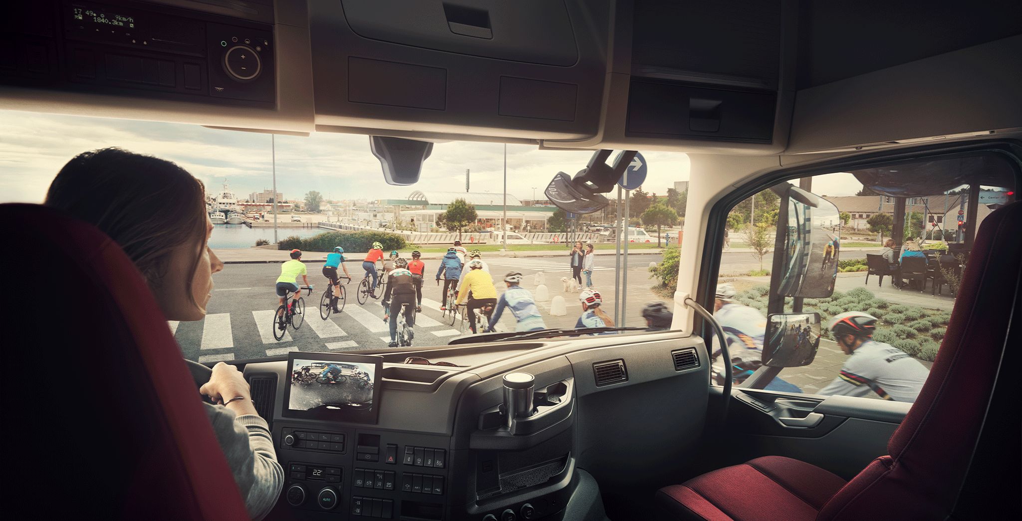 3 ways to attract and retain truck drivers