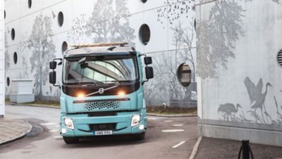 Elektrische Volvo truck voor testrit
