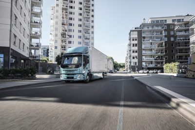 Volvo FL Electric dans la circulation urbaine