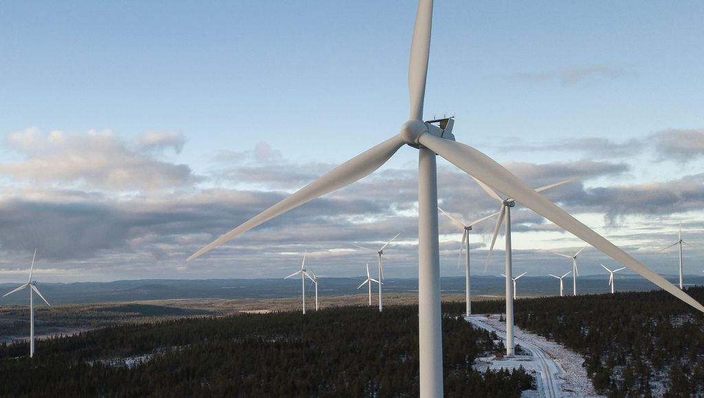 Volvo Group partners with Vattenfall to secure long-term renewable ...