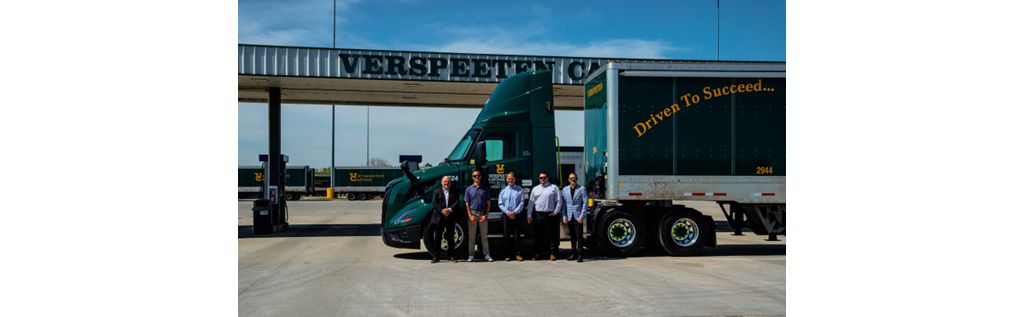 In picture left to right are Peter Currie, district sales manager, Volvo Trucks North America; Scott Verspeeten, president, Verspeeten Cartage Ltd.; Mike Wardle, dealer principal, Gerry’s Truck Centre; Doug Wardle, sales manager, Gerry’s Truck Centre; Matthew Blackman, managing director, Canada, Volvo Trucks North America.