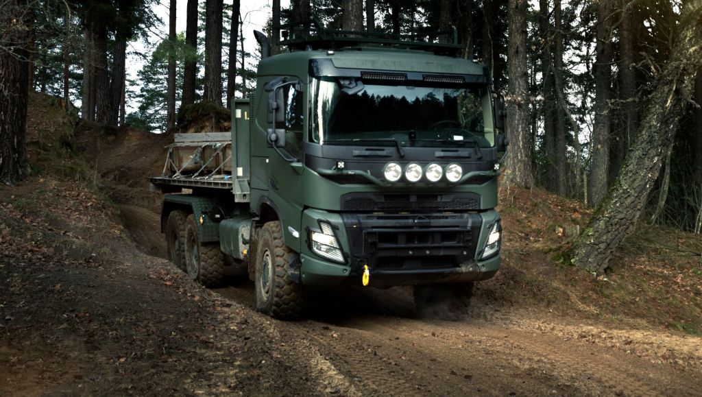 Volvo FMX press release Volvo Defense 231004