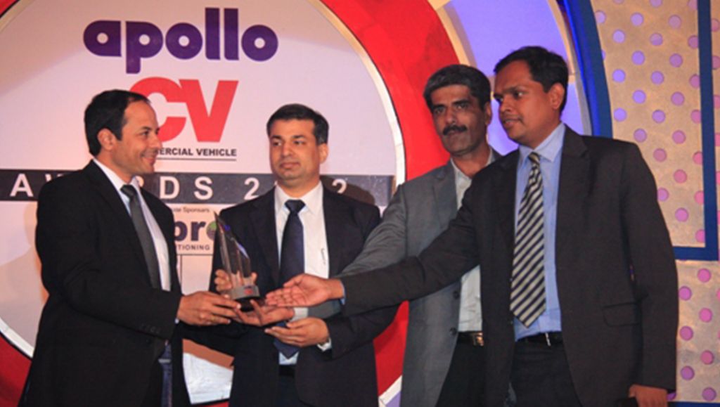 Volvo 7400XL City Bus awarded the HCV Bus of the Year in India