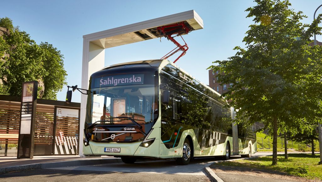 Elektryczny autobus przegubowy Volvo