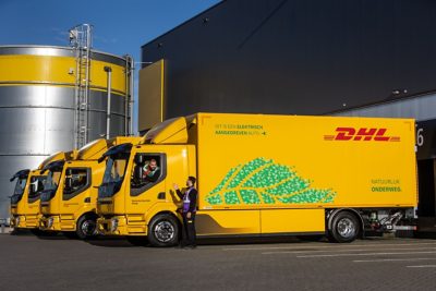 AMSTERDAM - De nieuwe electrische Volvo bakwages van DHL . Foto: Diederik van der Laan / Dutch Photo Agency